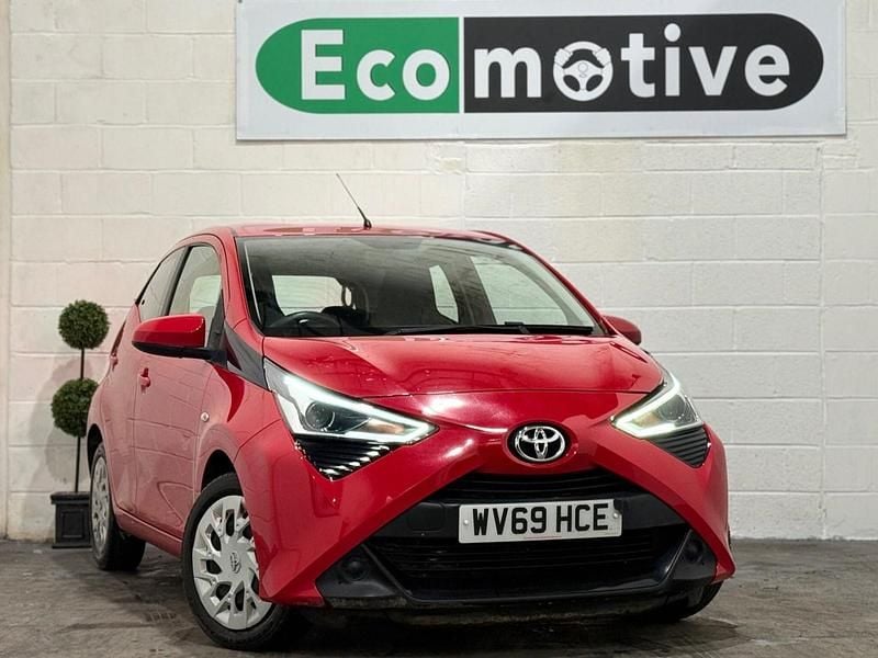 Red Used 2019 Toyota Aygo X-play Hatchback | £5,995 (Super price) - Image 1/4