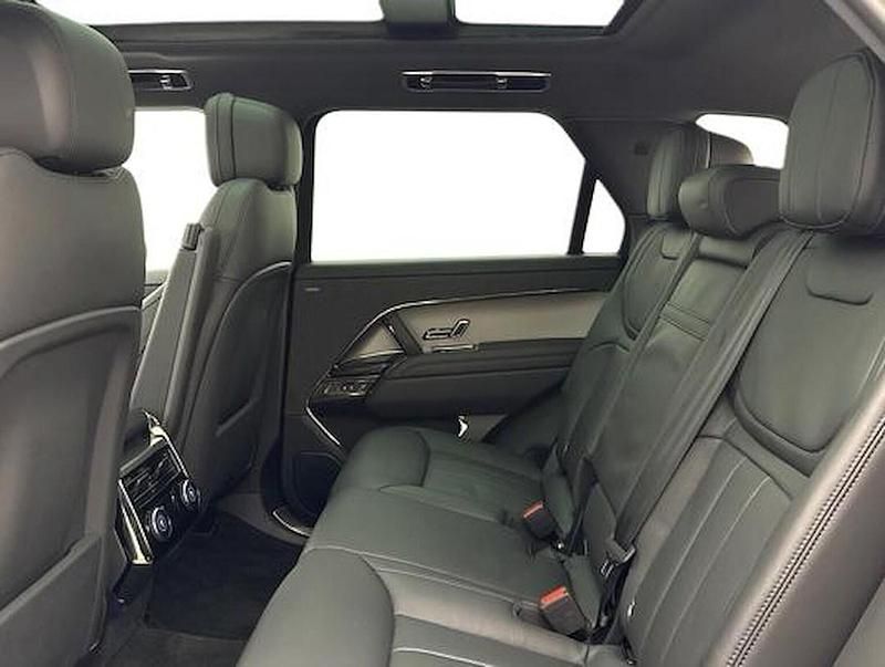 Used Land Rover Range Rover Sport SE Dynamic 300 HP (220 kW) 2025 Black SUV