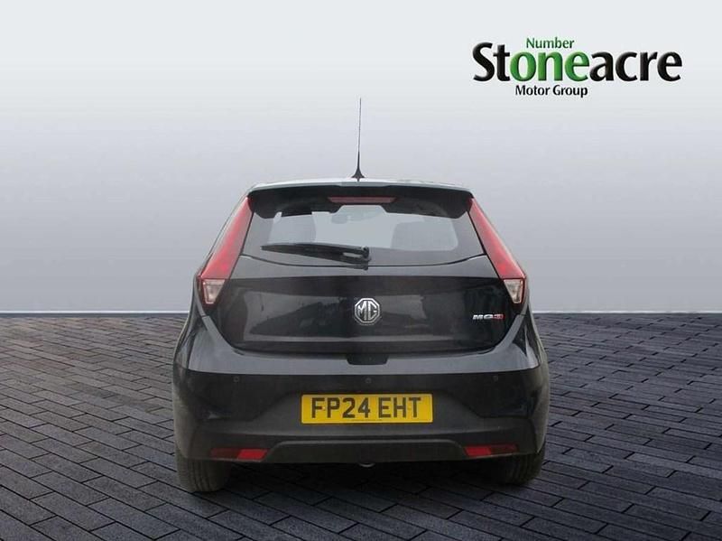 Used MG MG3 Exclusive 106 HP (77 kW) 2024 Black Hatchback