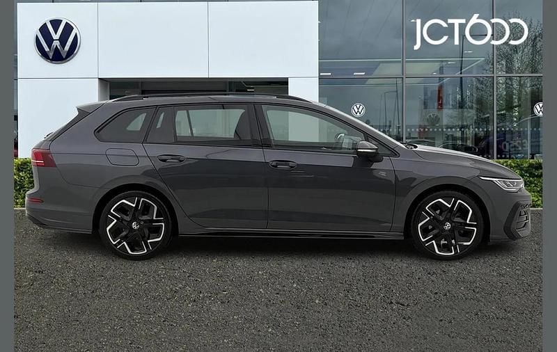 Used VW Golf VIII R-line 147 HP (108 kW) 2024 Grey Estate