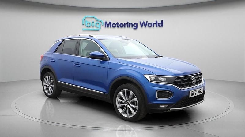 Used VW T-Roc SEL 150 HP (110 kW) 2021 Blue SUV