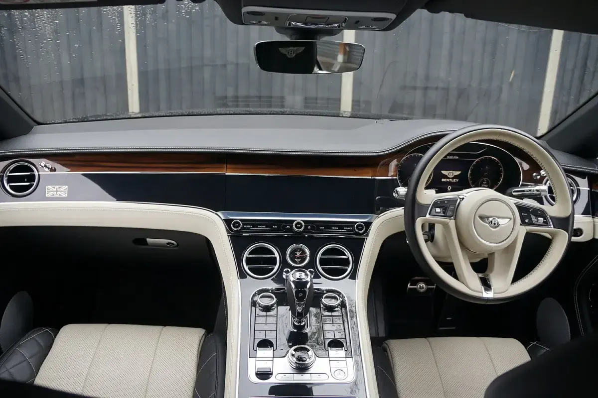 Used Bentley Continental 635 HP (467 kW) 2018 Onyx Coupe