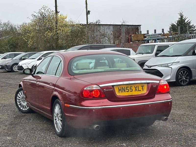Used Jaguar S-Type SE 2005 Red Sedan
