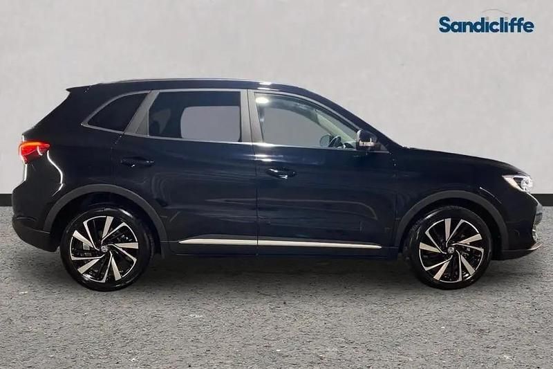 Used MG ZS Trophy 2024 Metallic  black pearl SUV