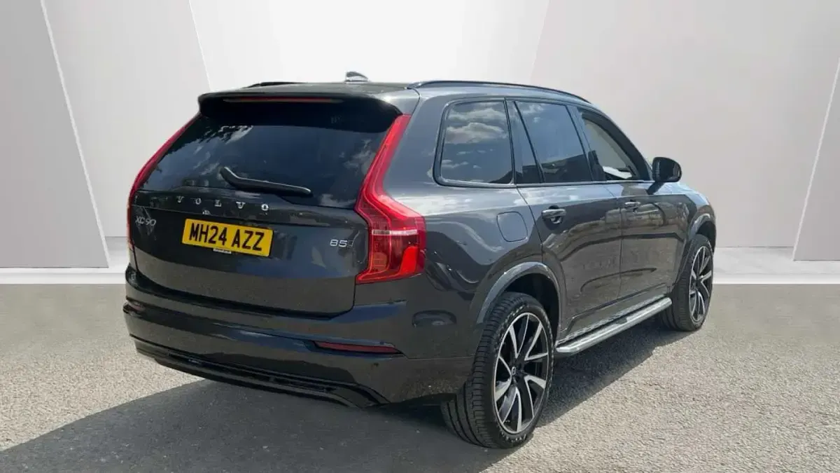 Used Volvo XC90 Ultra 247 HP (181 kW) 2025 SUV