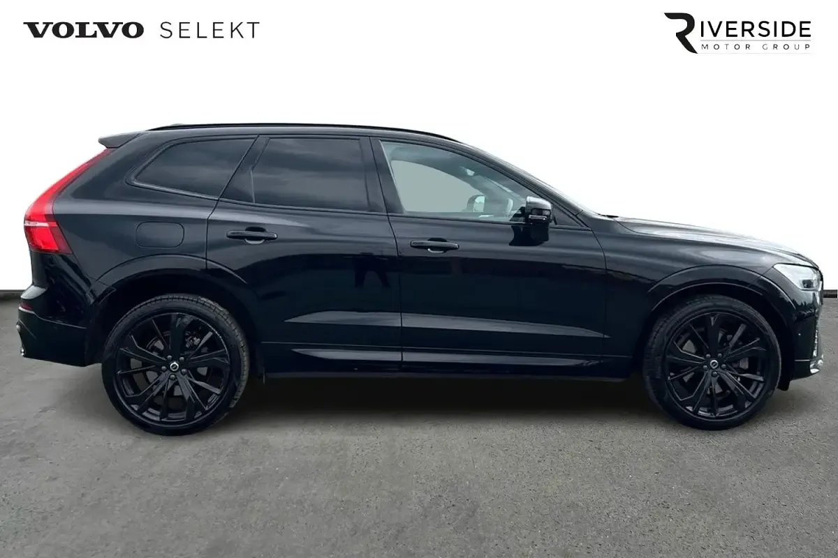 Used Volvo XC60 Ultra 250 HP (183 kW) 2025 Onyx black SUV