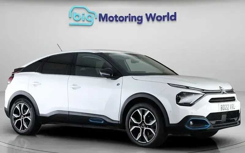Used Citroën e-C4 Shine 100 kW (136 HP) 2022 Hatchback
