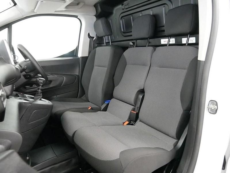 Used Citroën Berlingo 100 HP (73 kW) 2023 White MPV