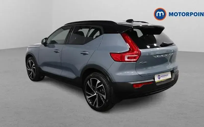 Used Volvo XC40 R-Design Pro 163 HP (119 kW) 2021 Grey SUV