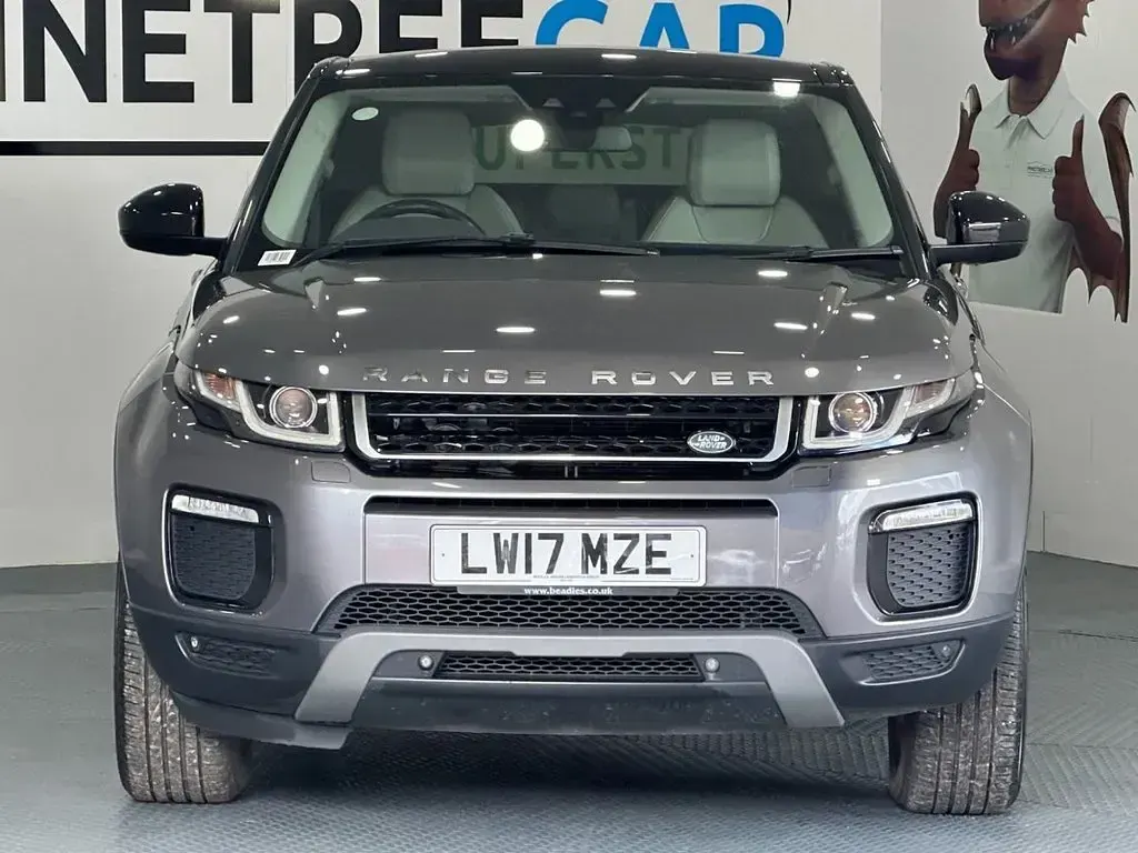 Used Land Rover Range Rover evoque SE 2017 Grey Estate