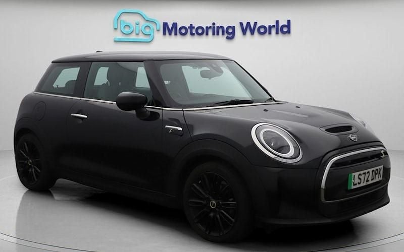 Used 2023 Mini Cooper Level 2 Hatchback | £13,700 (Fair price) - Image 1/4