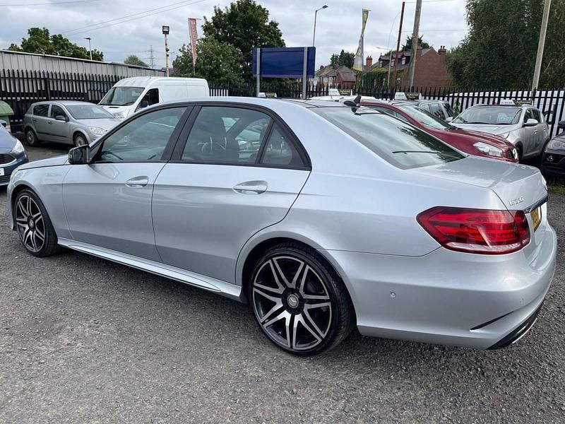 Used Mercedes E220 Premium 2015 Silver Sedan
