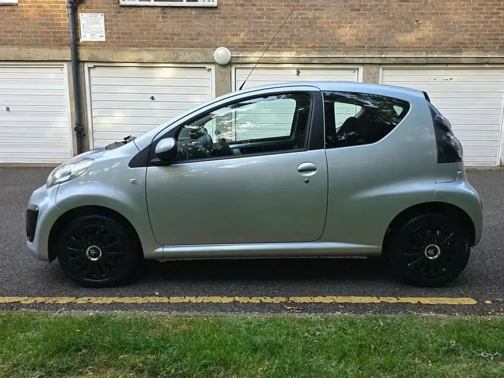 Used Citroën C1 VTR Sport 68 HP (50 kW) 2013 Grey Hatchback