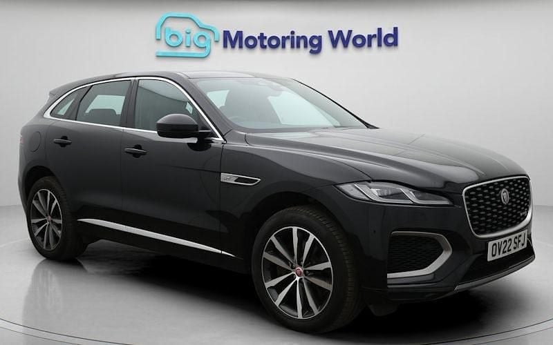 Used Jaguar F-Pace R-Dynamic 404 HP (297 kW) 2022 Black SUV
