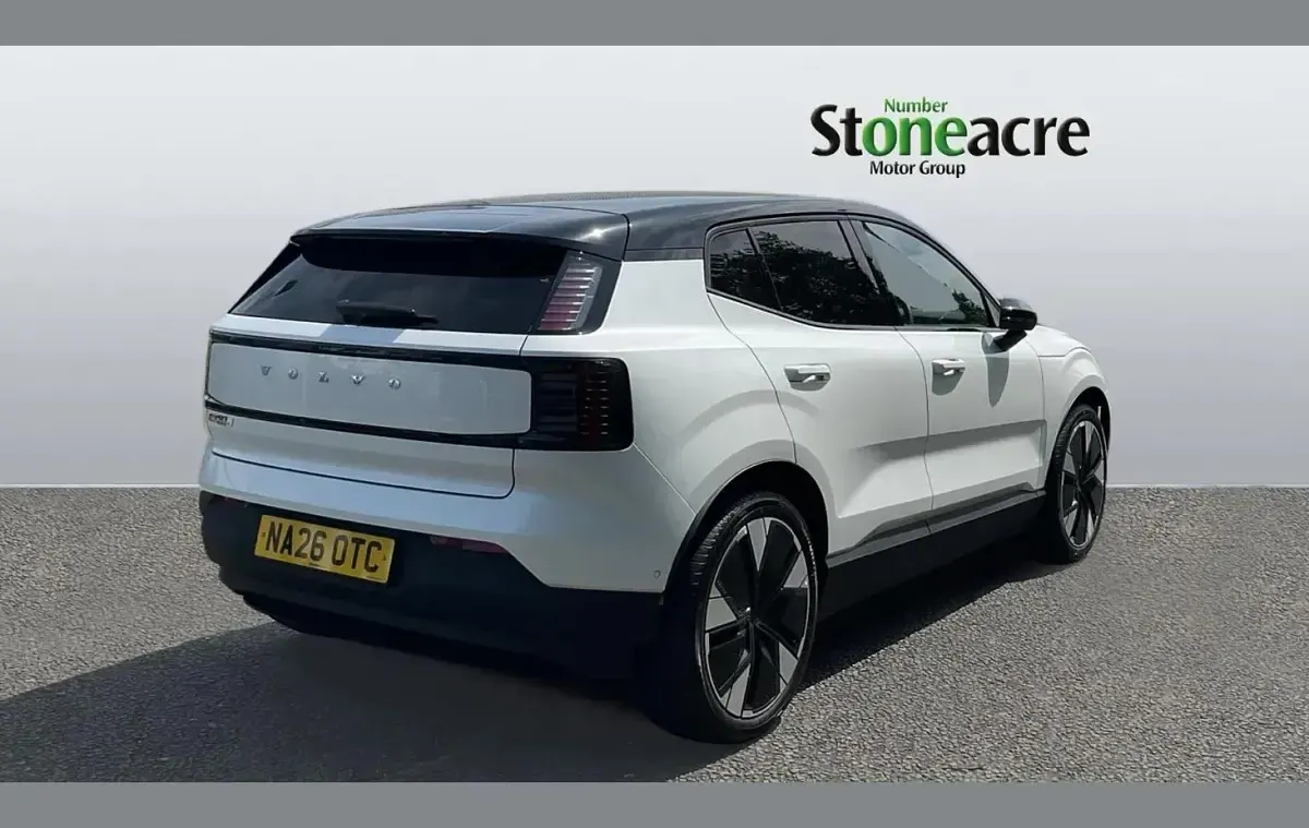 New Volvo EX30 Performance 314 kW (428 HP) 2026 White SUV
