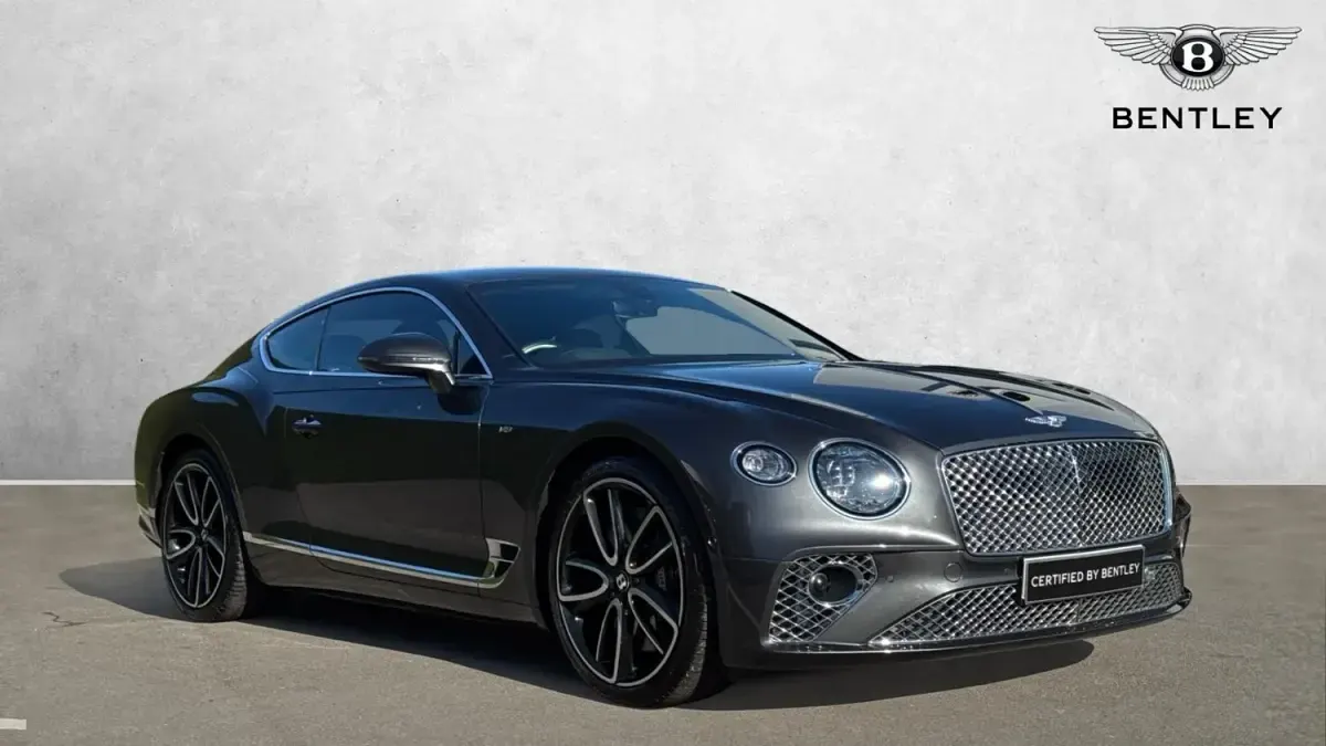Begagnad Bentley Continental 550 HK (404 kW) 2019 Grå Sportkupé