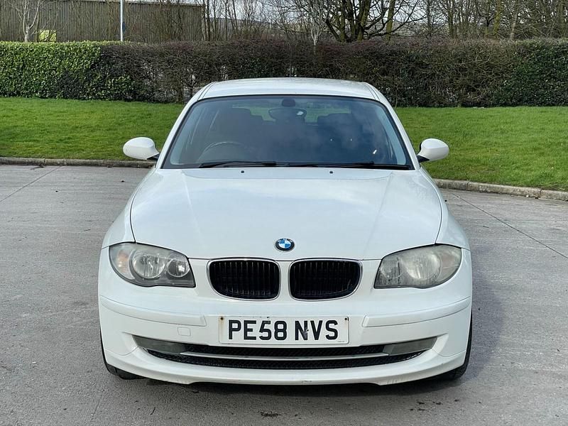 Used BMW 116 Comfort Edition 2008 White Hatchback