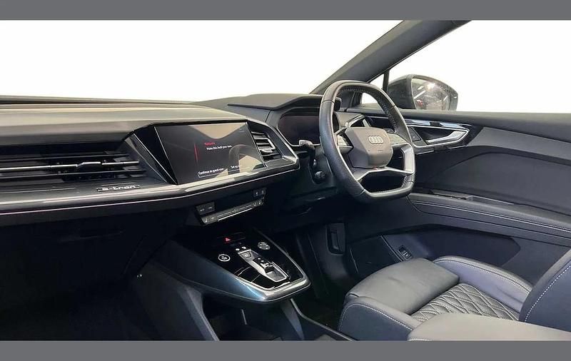Used Audi Q4 e-tron Advanced 219 kW (299 HP) 2023 Blue SUV