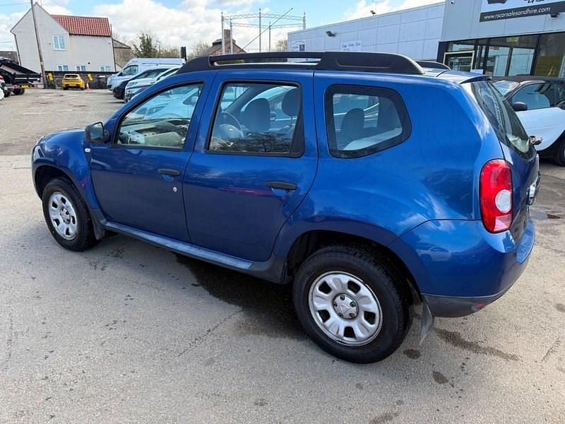 Used Dacia Duster Ambiance 110 HP (80 kW) 2013 Blue SUV