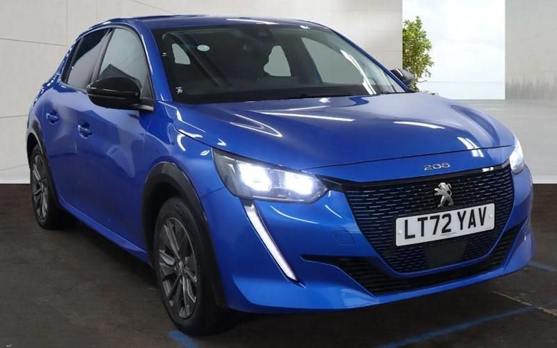 Used Peugeot e-208 Allure+ 100 kW (136 HP) 2023 Blue Hatchback