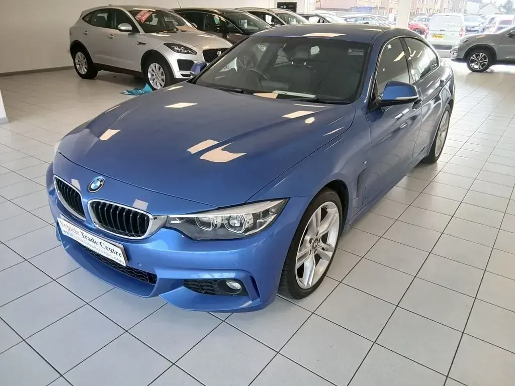 Usado BMW 420 M Sport 190 HP (139 kW) 2017 Azul Coupé