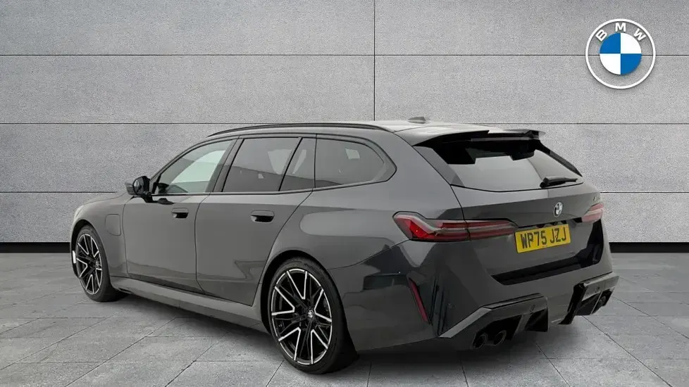 Used BMW M5 Comfort Edition 717 HP (527 kW) 2025 Grey Estate