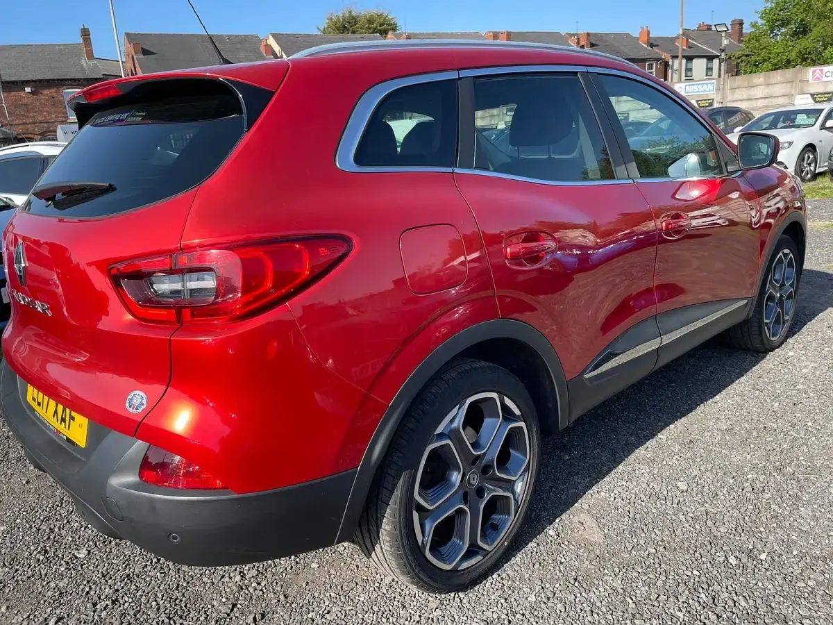 Used Renault Kadjar Dynamique 130 HP (95 kW) 2017 Red SUV