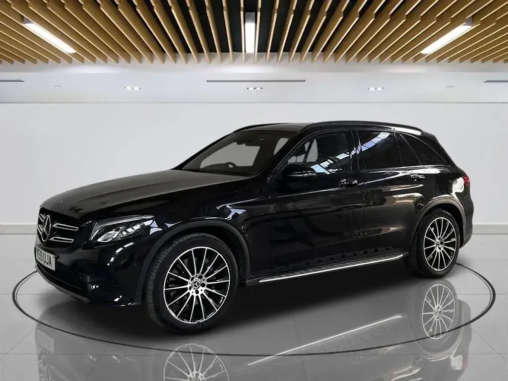 Used Mercedes GLC250 AMG 211 HP (155 kW) 2019 Black SUV