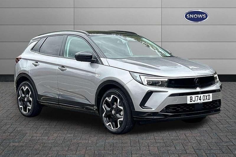 Grey Used 2024 Vauxhall Grandland X Ultimate SUV | £22,032 (Super price) - Image 1/4