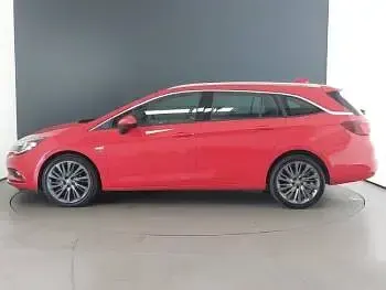 Used Vauxhall Astra Elite 2017 Red Estate