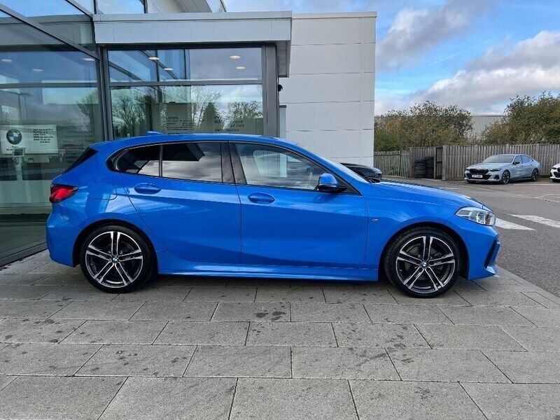 Used BMW 118 M Sport 136 HP (100 kW) 2021 Blue Hatchback