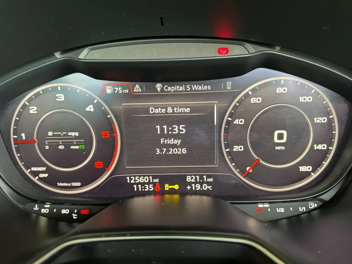 Used Audi TT Sport 184 HP (135 kW) 2015 White Coupe