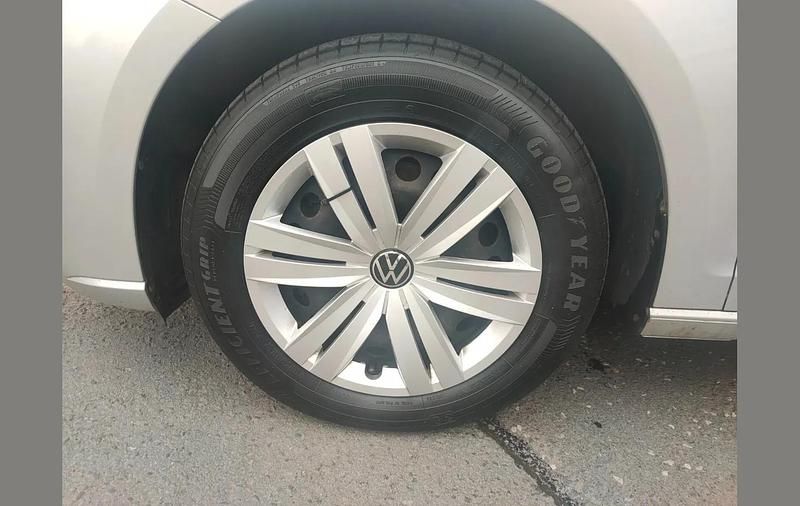 Used VW Caddy 120 HP (88 kW) 2022 Silver MPV