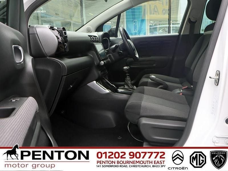 Used Citroën C3 Aircross PureTech 110 HP (80 kW) 2021 White SUV
