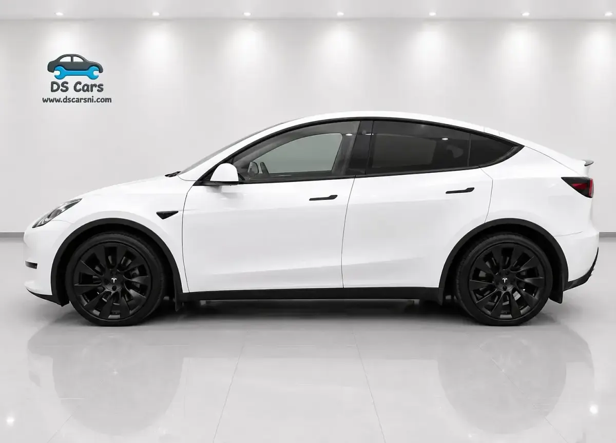 Used Tesla Model S Long Range AWD 268 kW (365 HP) 2022 White Hatchback