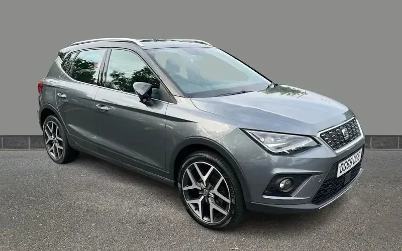 Usado Seat Arona XCELLENCE Lux 95 CV (69 kW) 2020 SUV