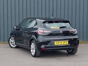 Used Renault Clio V Evolution 143 HP (105 kW) 2025 Black Hatchback