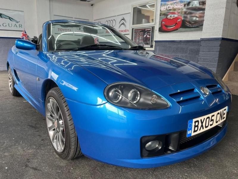 Blue Used 2005 MG F SE Cabriolet | £3,500 (Fair price) - Image 1/4