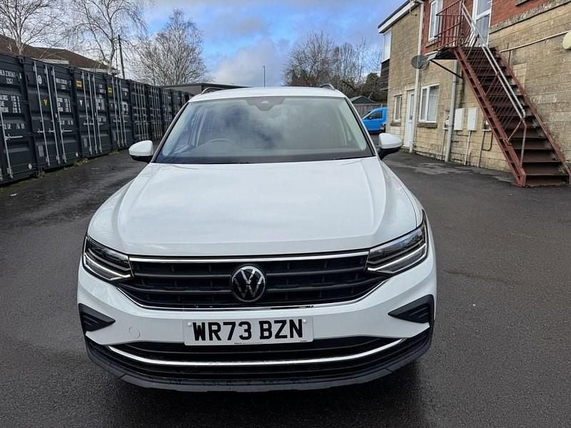 Used VW Tiguan Life 130 HP (95 kW) 2023 White SUV