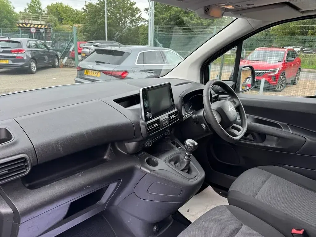 Used Citroën e-Berlingo 100 HP (73 kW) 2022 Silver MPV