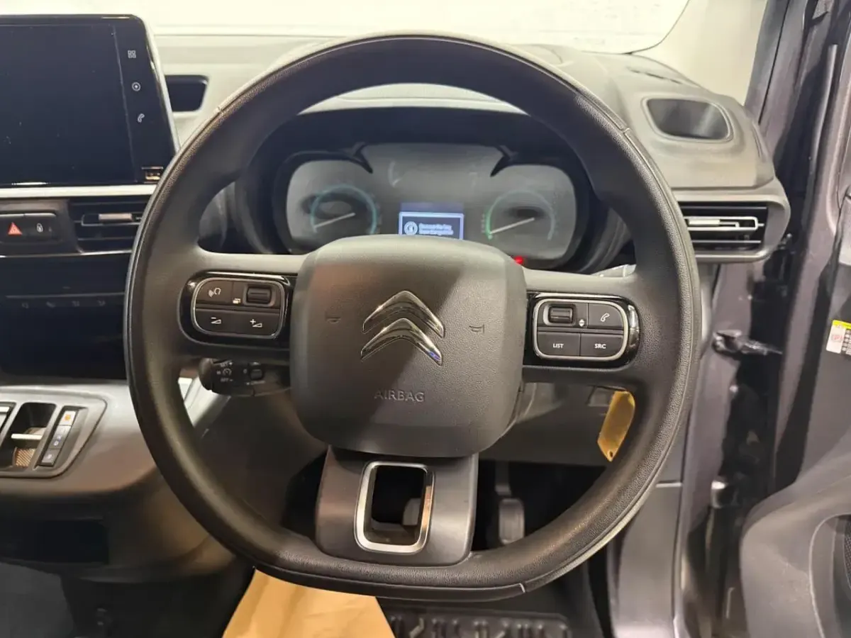 Used Citroën Berlingo 98 kW (134 HP) 2023 Grey MPV