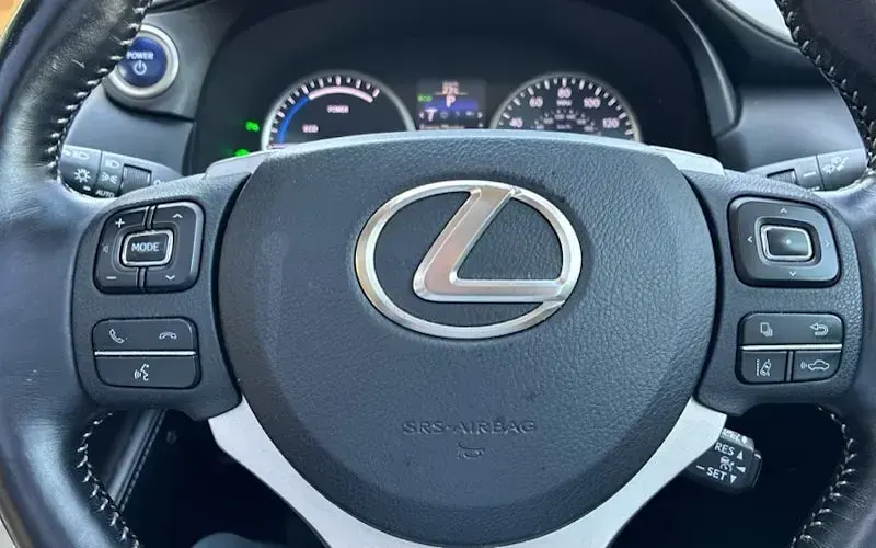 Used Lexus NX300h 197 HP (144 kW) 2017 Grey SUV