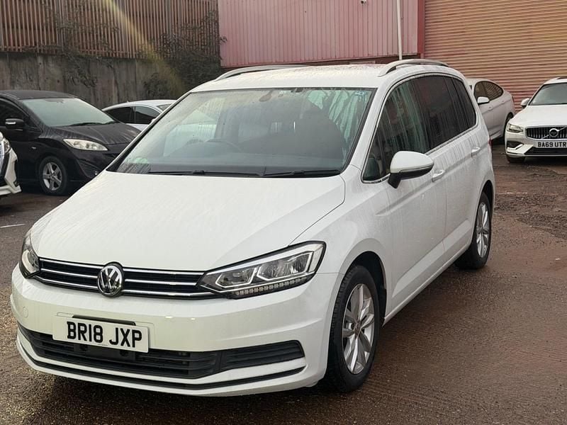 Used VW Touran 150 HP (110 kW) 2018 White MPV