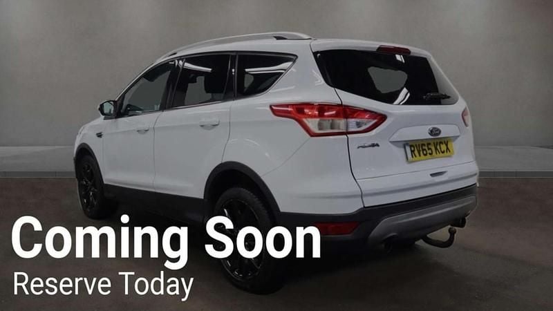 Used Ford Kuga Titanium 2015 White SUV