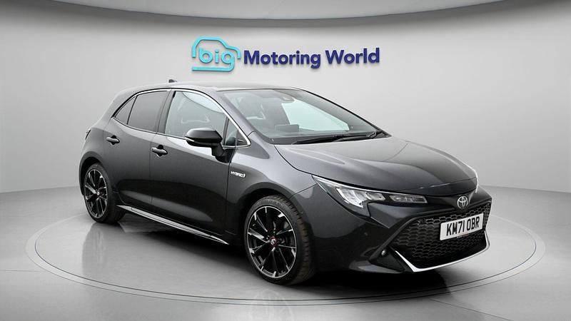 Used Toyota Corolla Sport 184 HP (135 kW) 2021 Hatchback