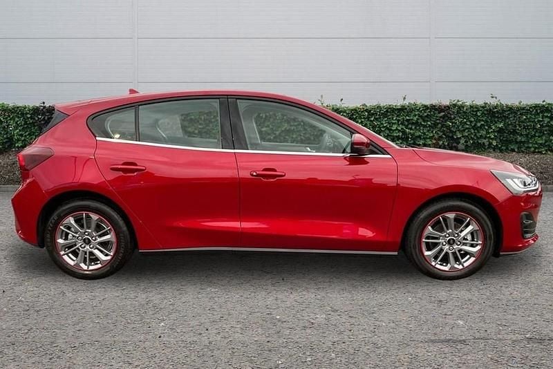 Usado Ford Focus Titanium 2024 Vermelho Citadino