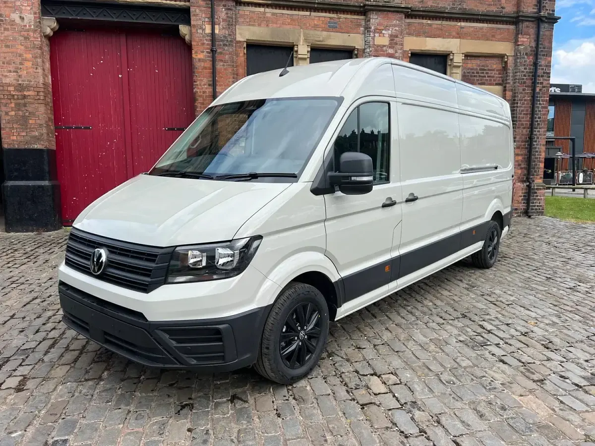 New VW Crafter 140 HP (102 kW) 2026 Ascot grey Van