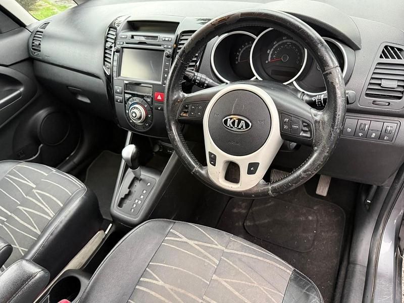 Used Kia Venga 2011 Grey Hatchback