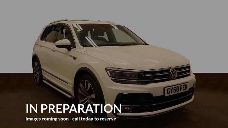 White Used 2018 VW Tiguan R-line SUV | £20,755 (Fair price) - Image 1/4
