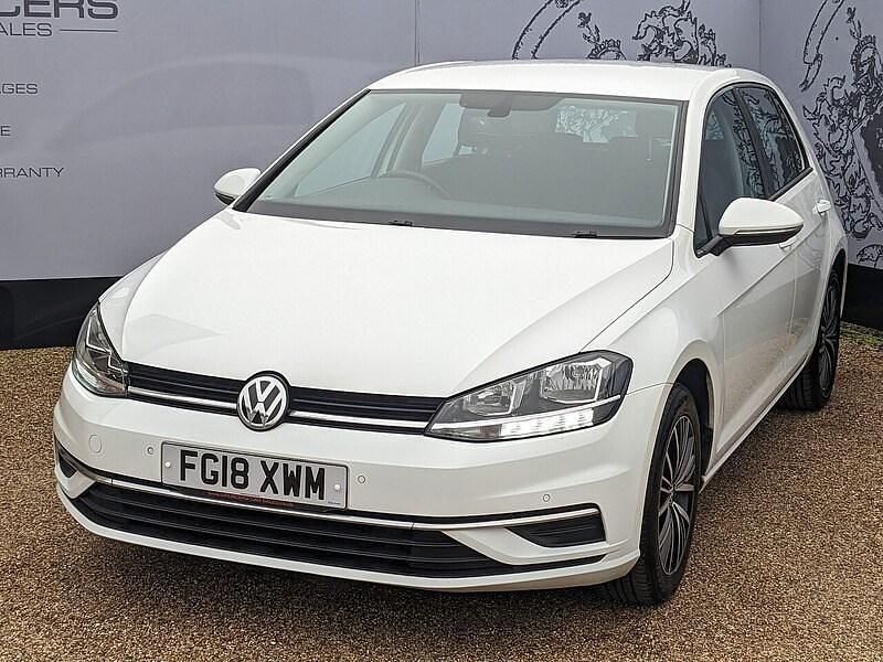 Used VW Golf VII SE 110 HP (80 kW) 2018 White Hatchback